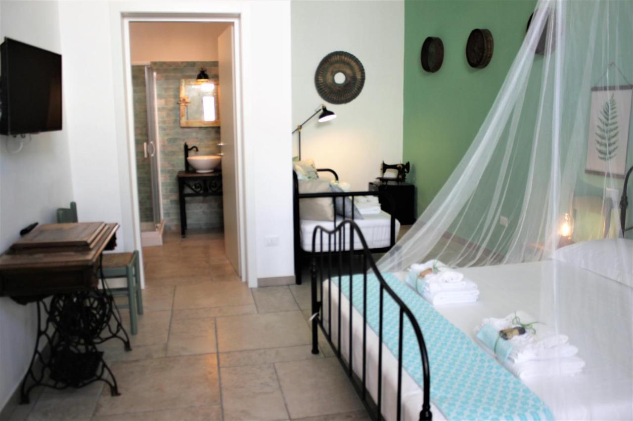 Li Perrini Boutique B&B Acquarica Luaran gambar