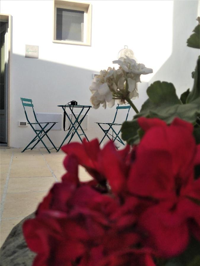 Li Perrini Boutique B&B Acquarica Luaran gambar
